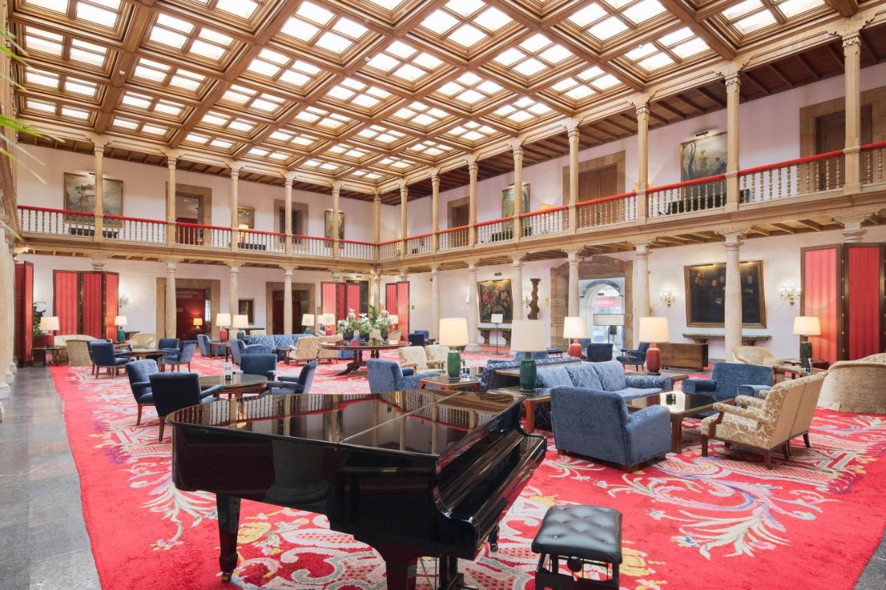 Eurostars Hotel De La Reconquista Oviédo Exterior foto The lobby of the Hotel de Ville