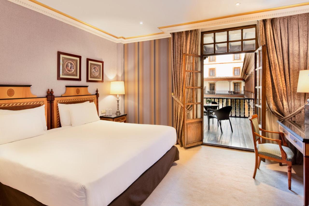 Eurostars Hotel De La Reconquista Oviédo Exterior foto A room at the hotel